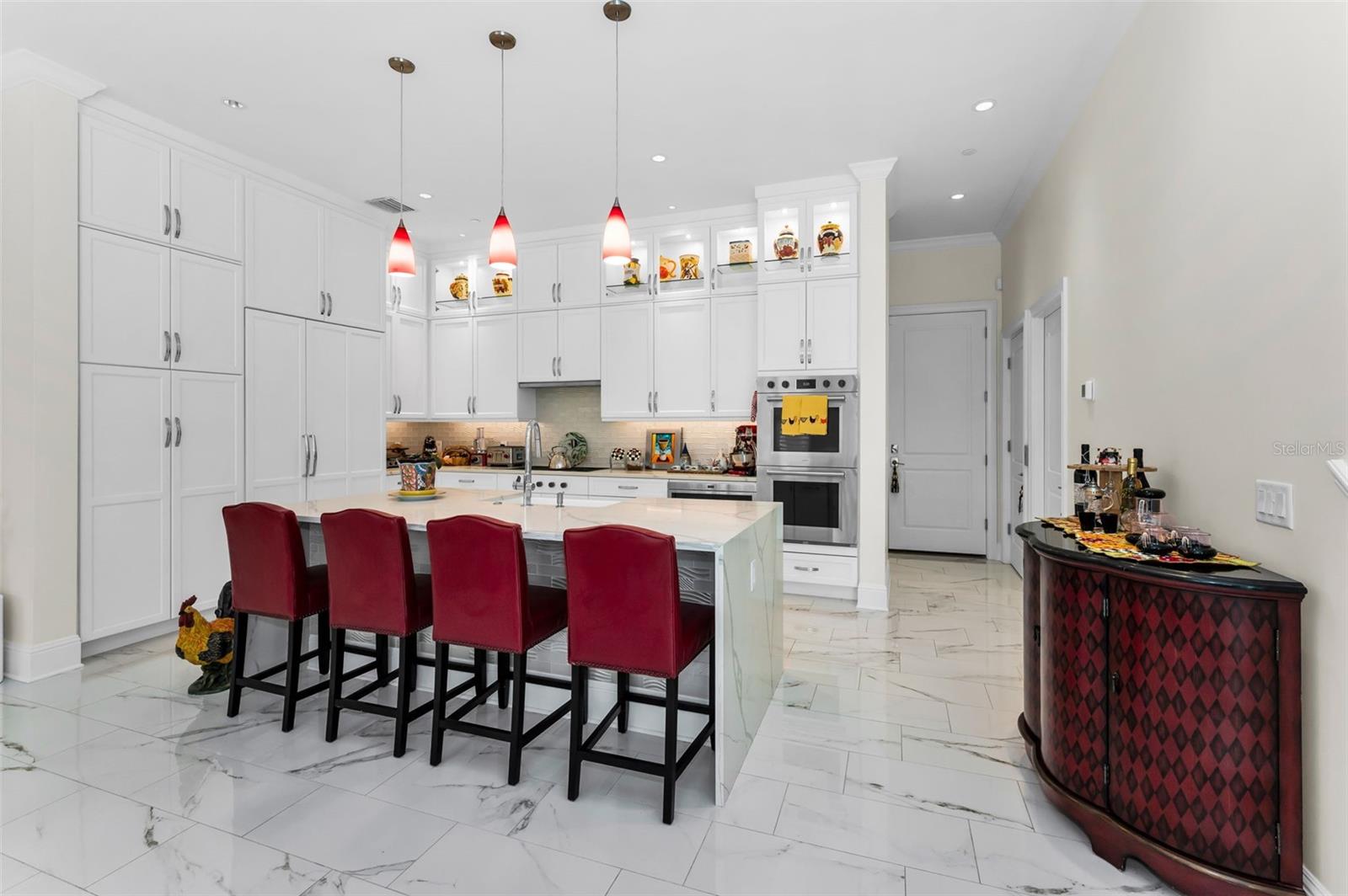 CARRIAGE HOMES AT BELLEVIEW PLACE CONDO - Residential