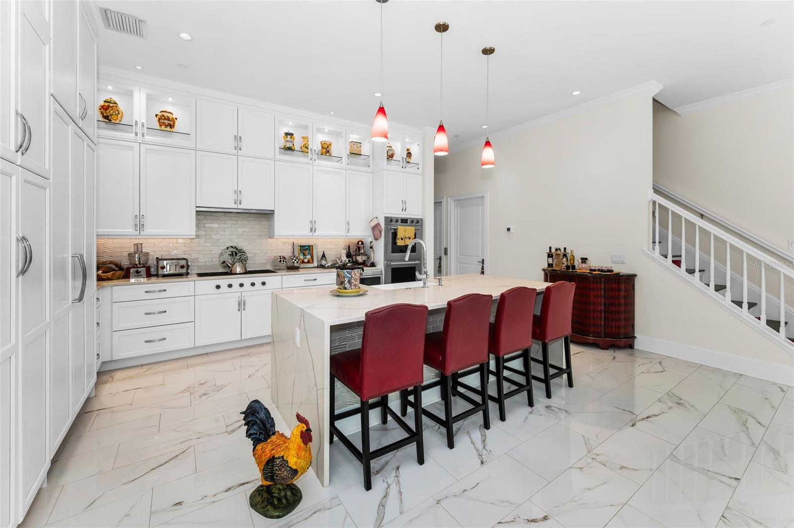 CARRIAGE HOMES AT BELLEVIEW PLACE CONDO - Residential
