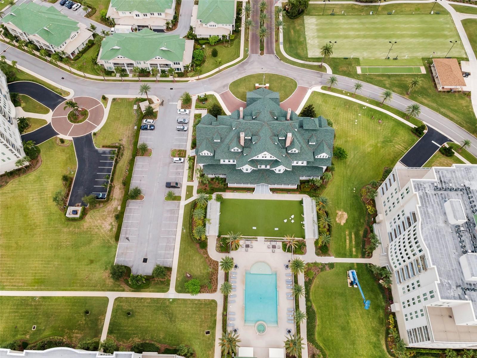 CARRIAGE HOMES AT BELLEVIEW PLACE CONDO - Residential