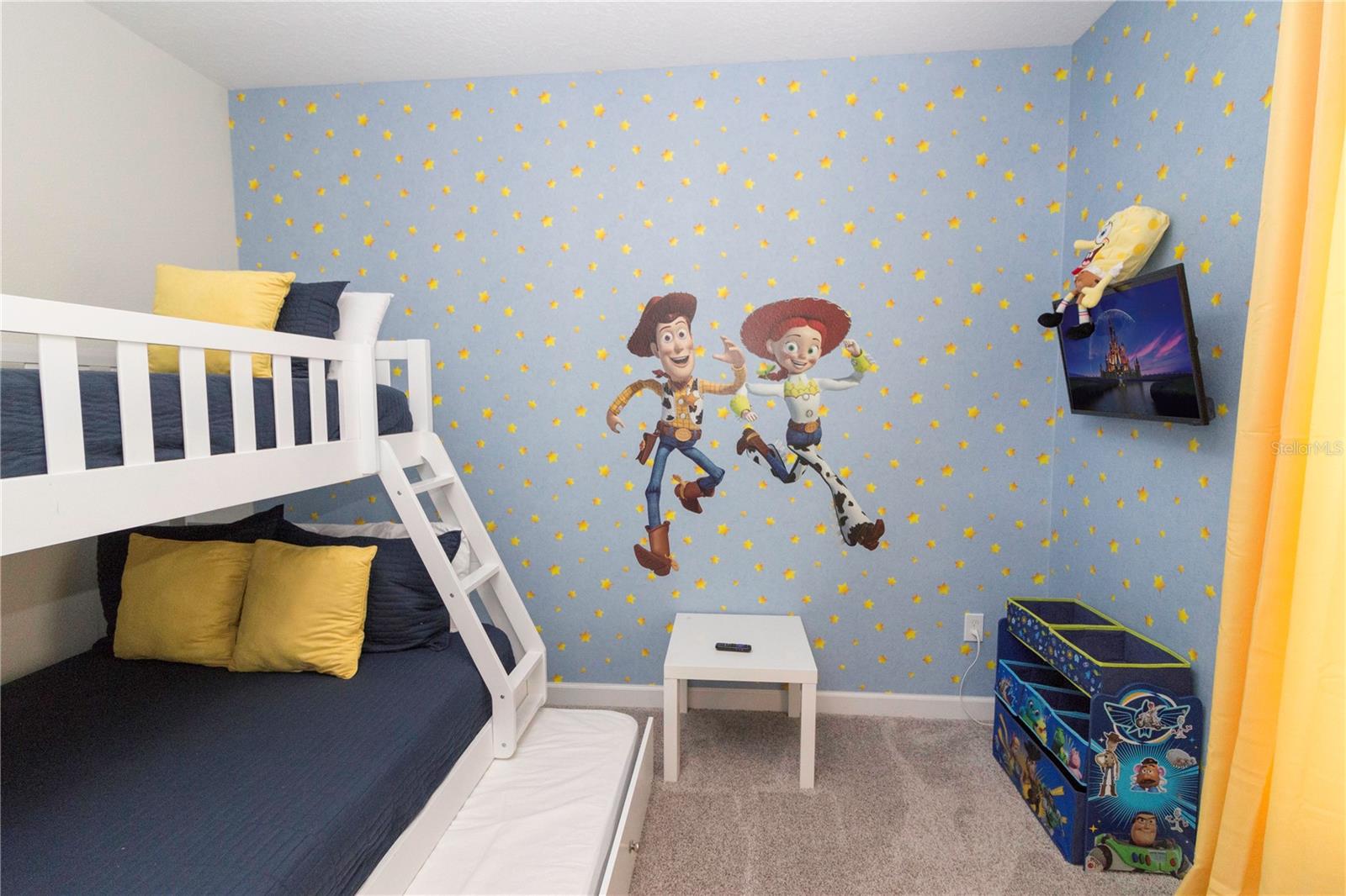 STOREY LAKE PH 2 - Residential