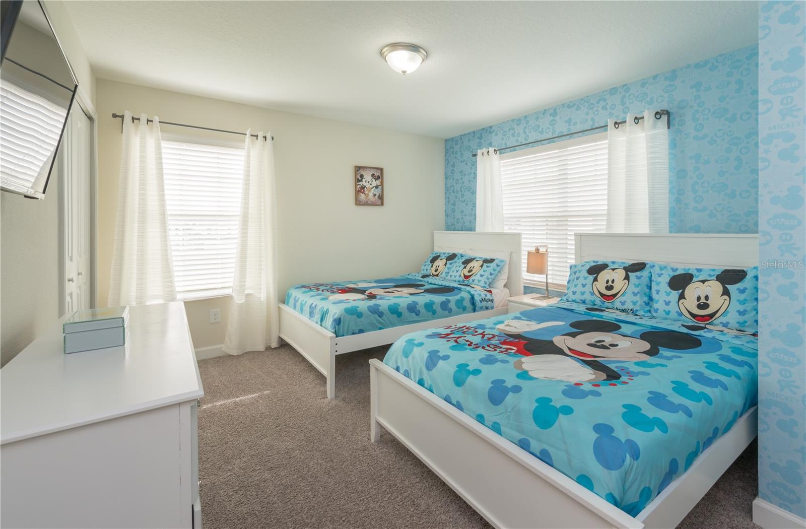 STOREY LAKE PH 2 - Residential