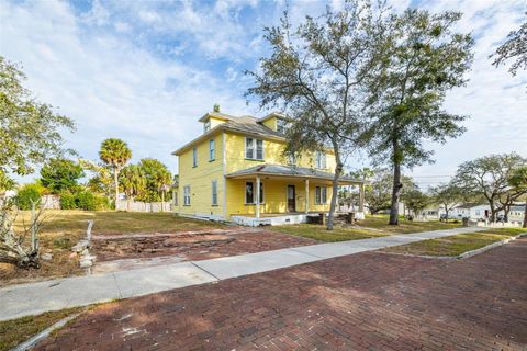 A home in TARPON SPRINGS