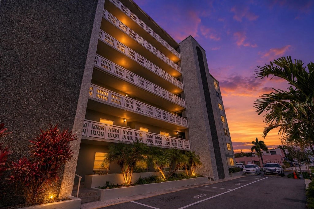 Photo of 7321 Central Avenue #407, St Petersburg, FL 33710 (MLS # TB8515642)