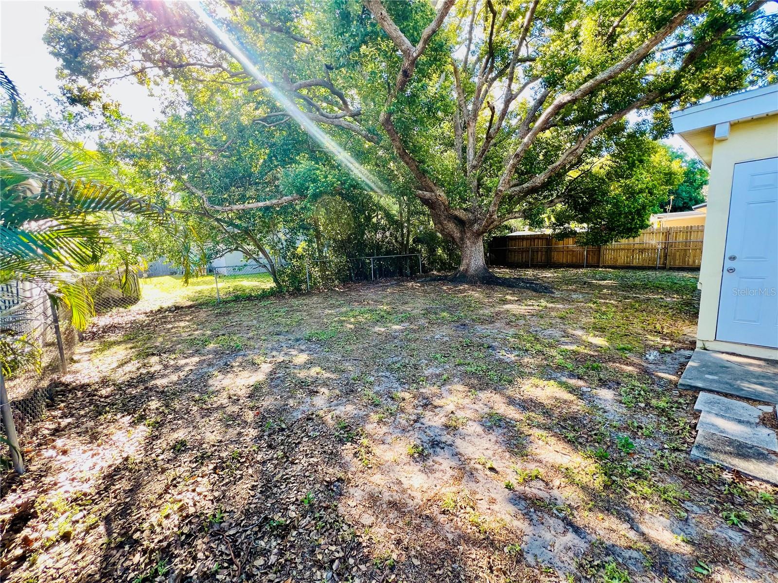 DUNEDIN ISLES ADD - Residential