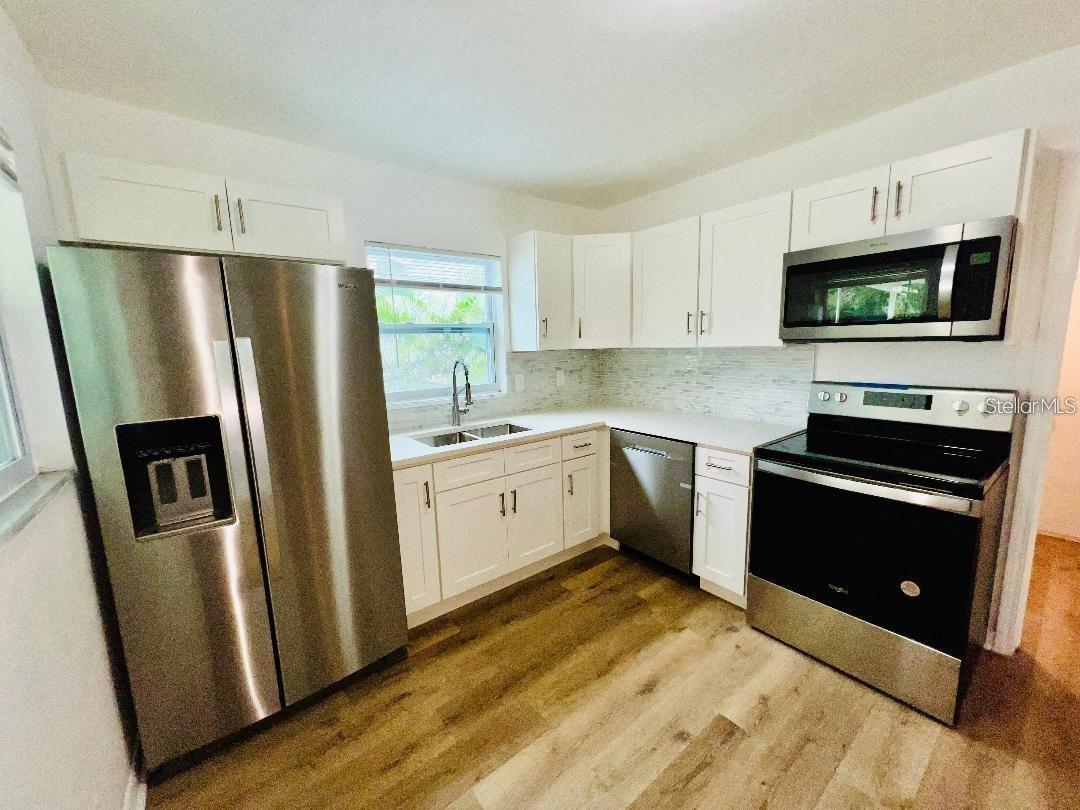 DUNEDIN ISLES ADD - Residential