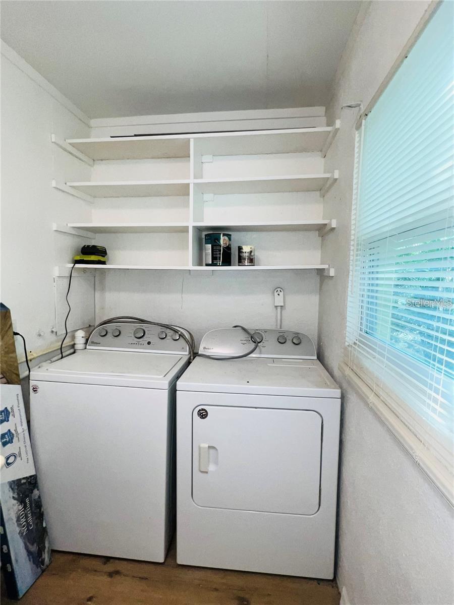 DUNEDIN ISLES ADD - Residential