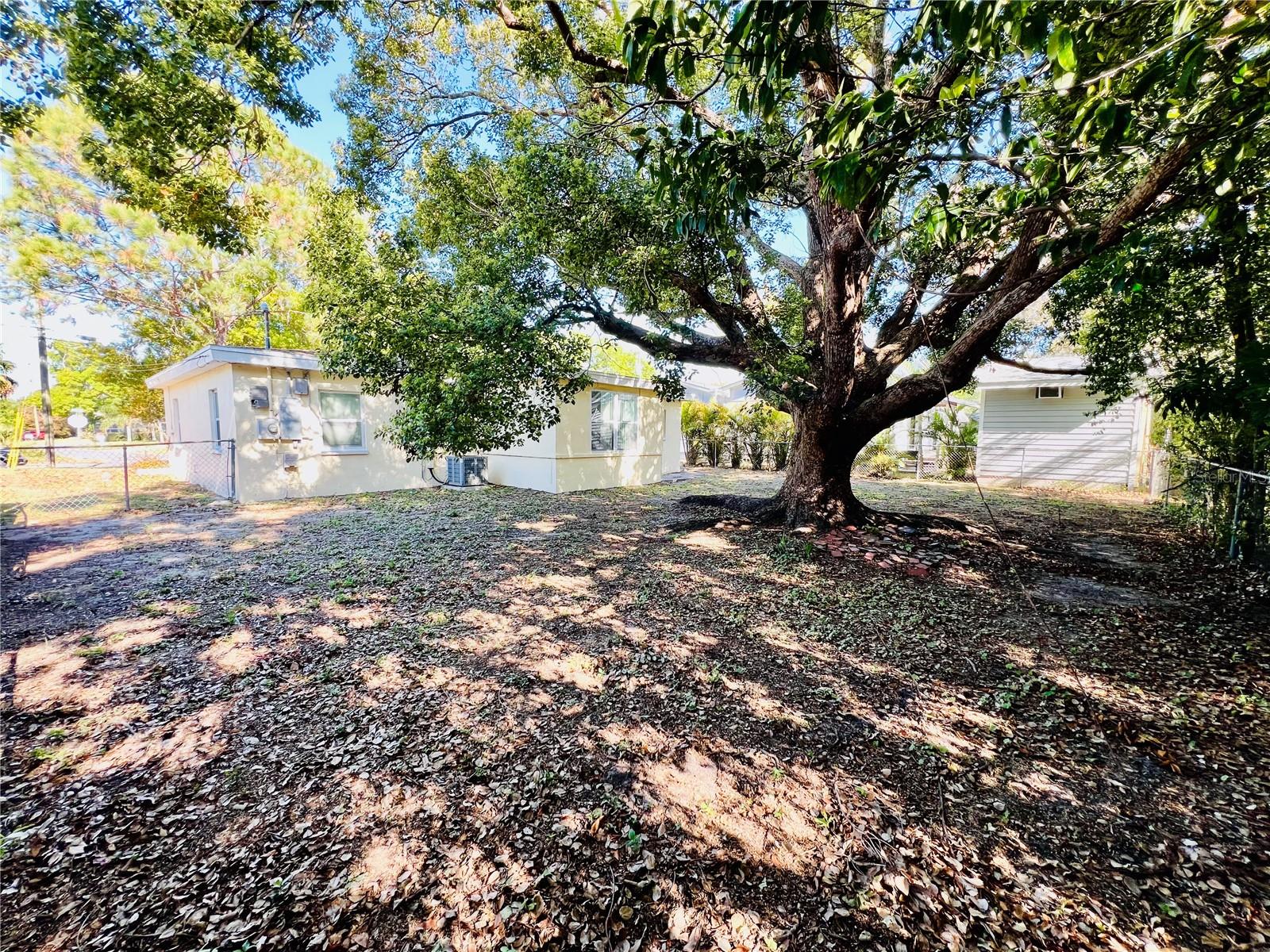 DUNEDIN ISLES ADD - Residential