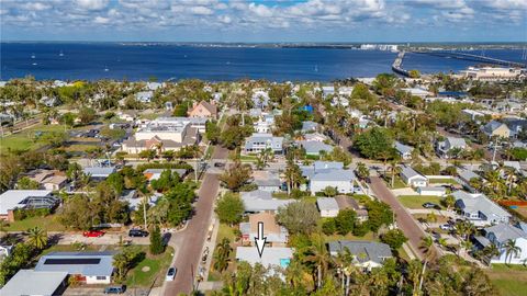 A home in PUNTA GORDA