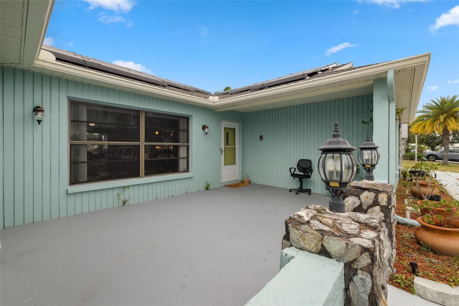 1023 SPRINGTIME DRIVE