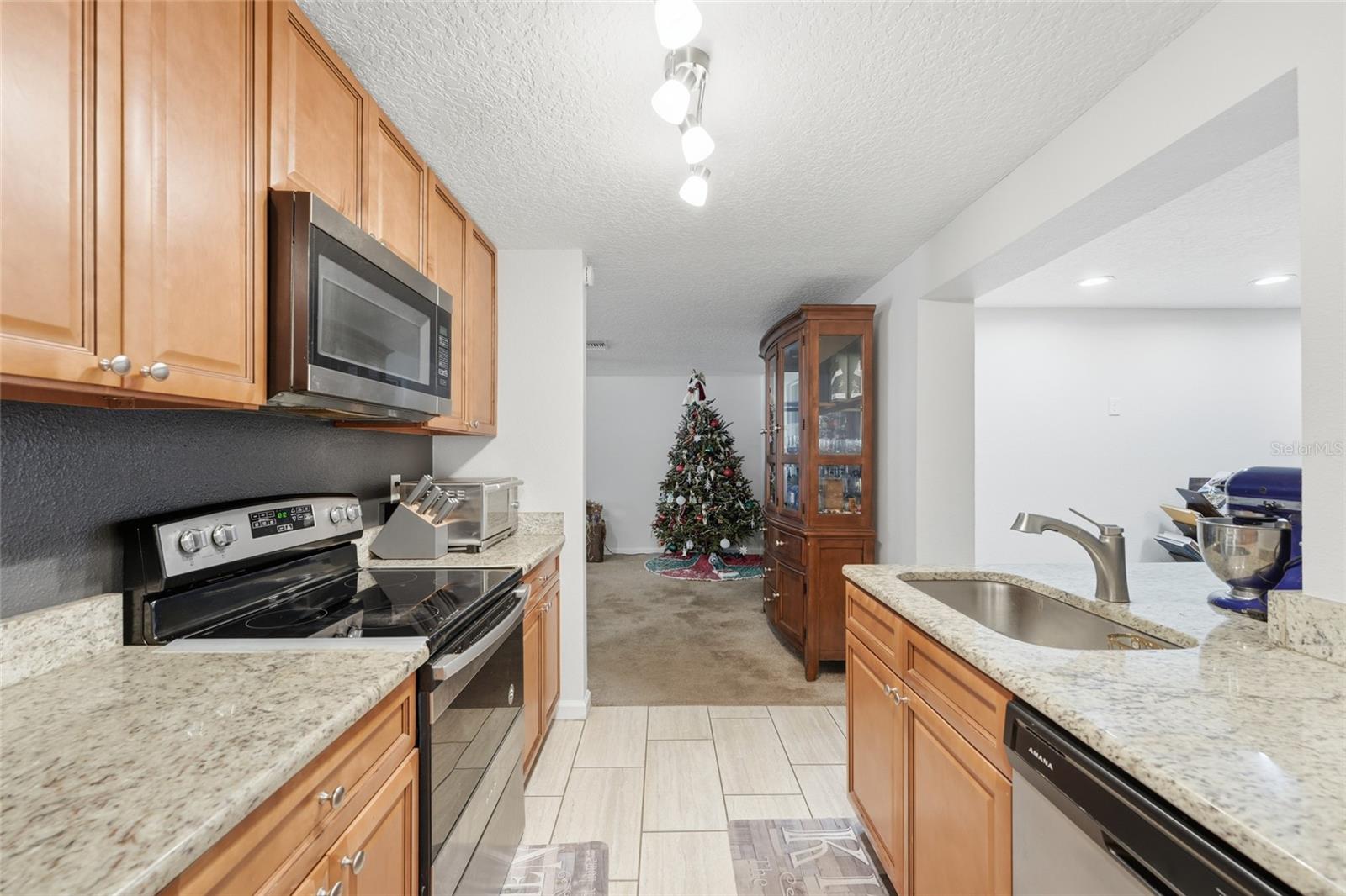 DELTONA LAKES UNIT 32 - Residential