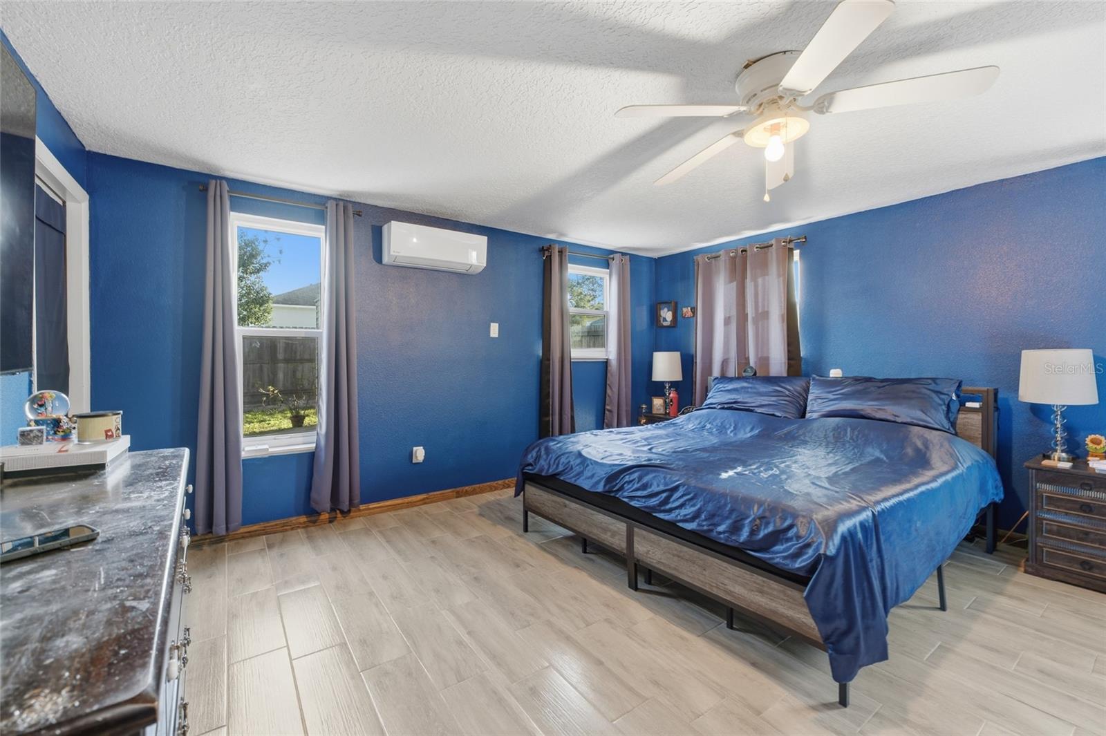 DELTONA LAKES UNIT 32 - Residential