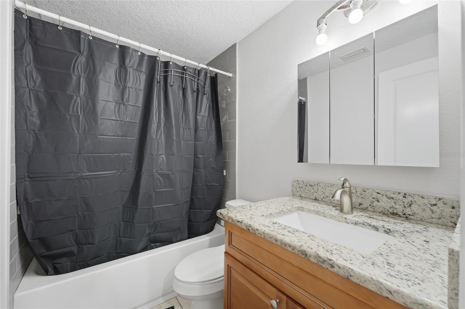 DELTONA LAKES UNIT 32 - Residential