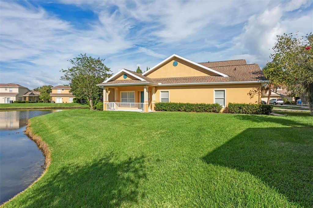 Photo of 20312 Noble Oak Place, Tampa, FL 33647 (MLS # TB8427862)