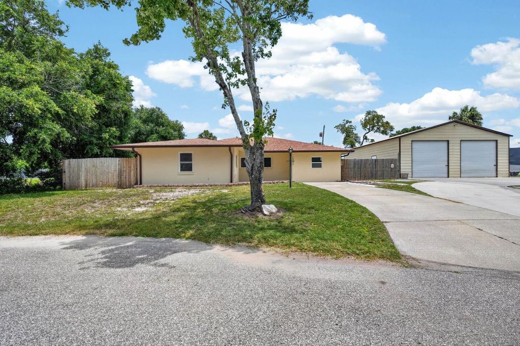 Photo of 1803 Evergreen Drive, Edgewater, FL 32132 (MLS # V4949655)