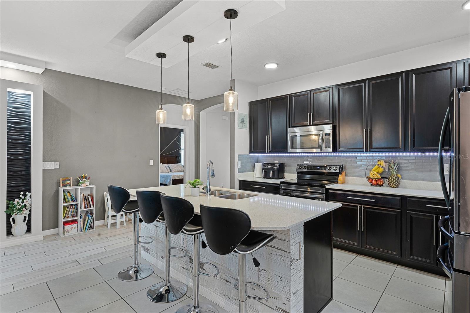 654 STAR MAGNOLIA DRIVE