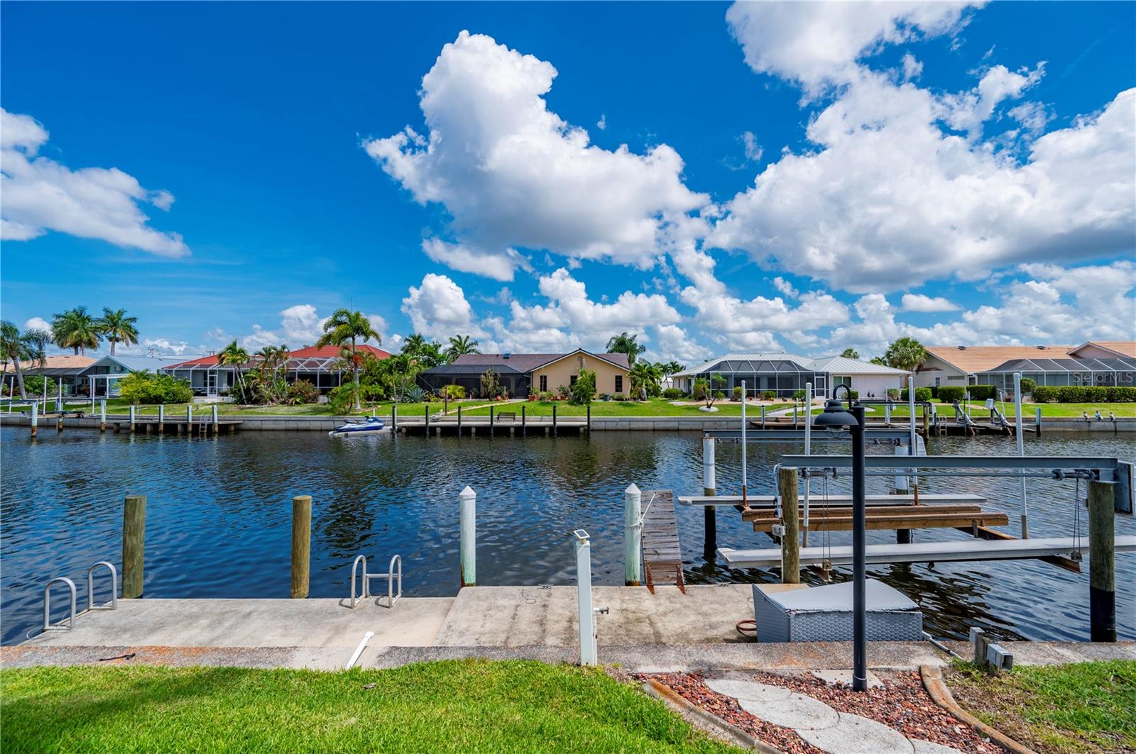 PUNTA GORDA ISLES SEC 08 - Residential