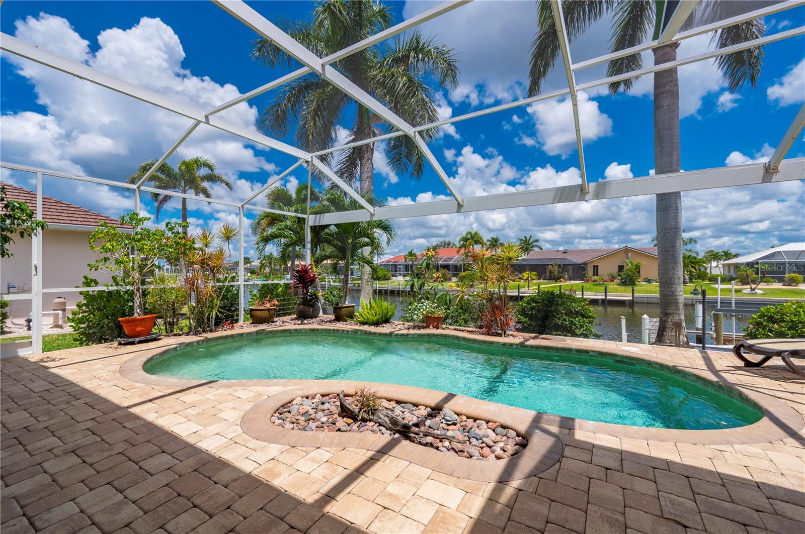 PUNTA GORDA ISLES SEC 08 - Residential