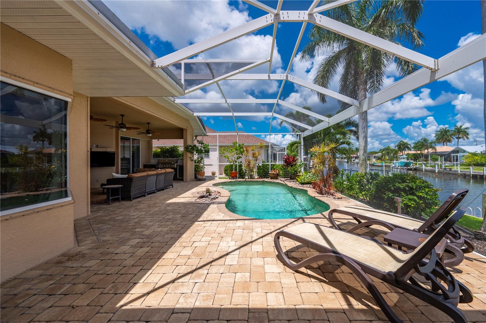 PUNTA GORDA ISLES SEC 08 - Residential