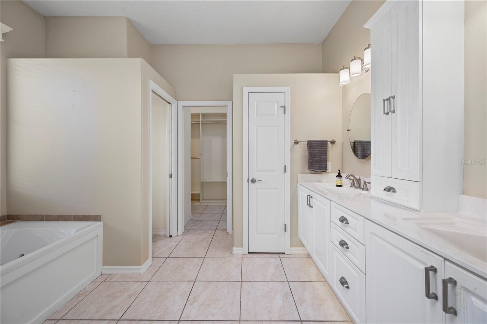 PUNTA GORDA ISLES SEC 08 - Residential