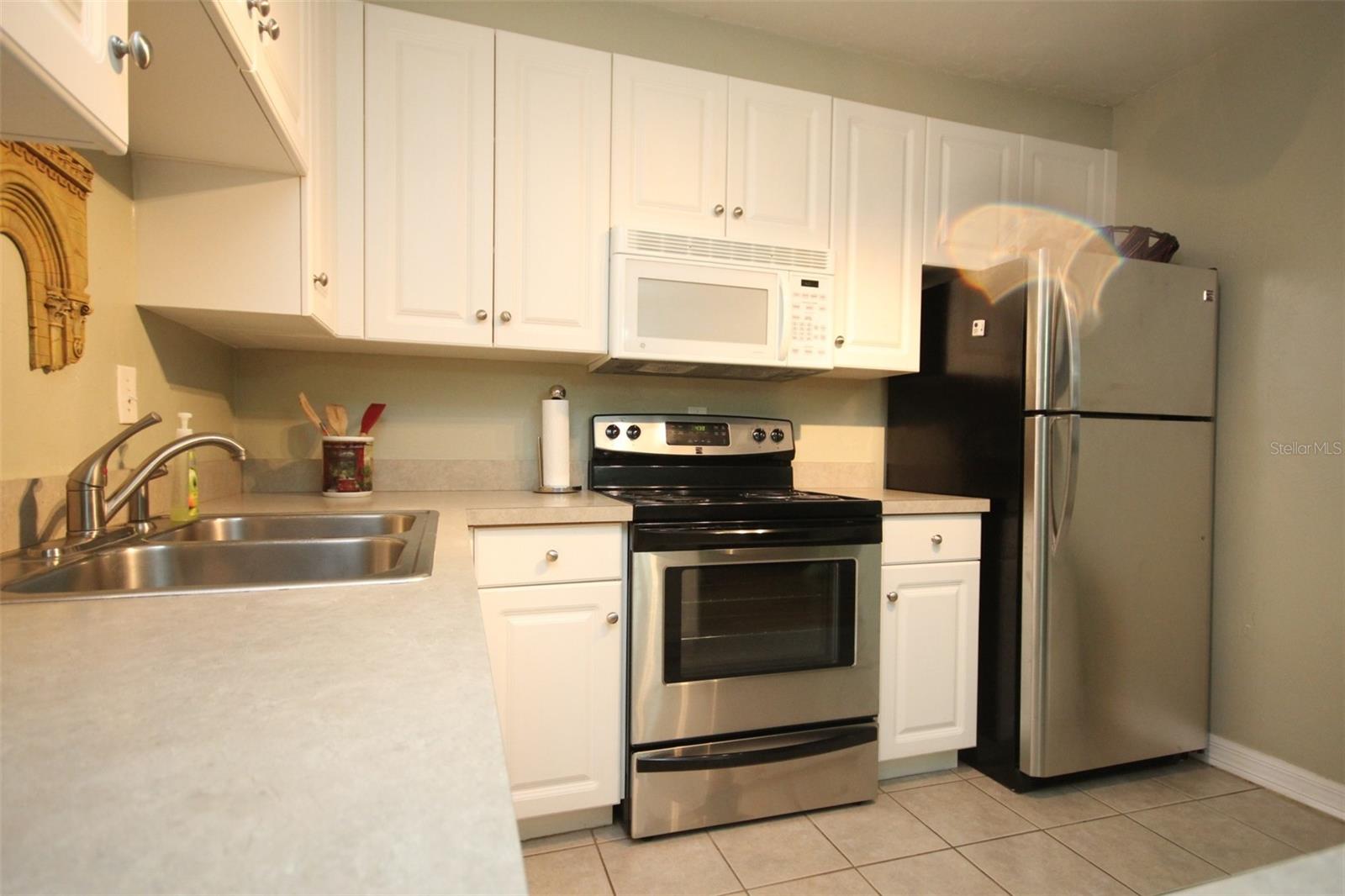 501 SW 75TH STREET B-12