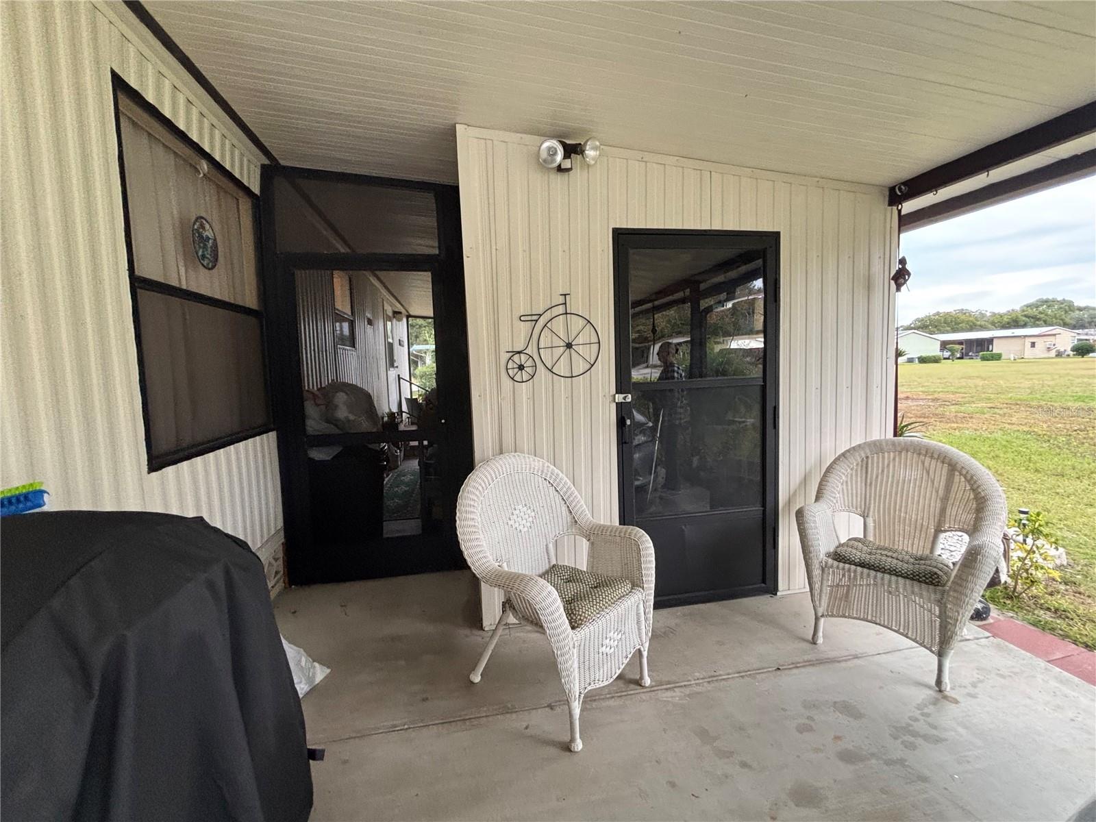 ZELLWOOD STATION - Residential