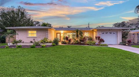 A home in SARASOTA