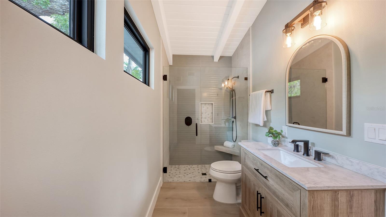 SIESTA PROPERTIES INC - Residential