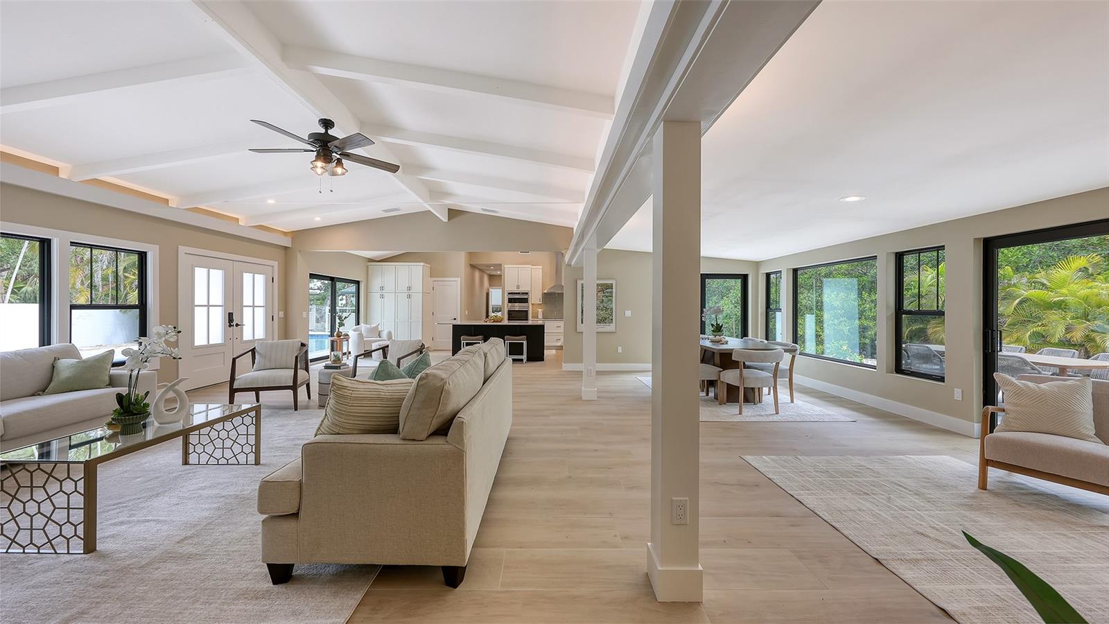 SIESTA PROPERTIES INC - Residential