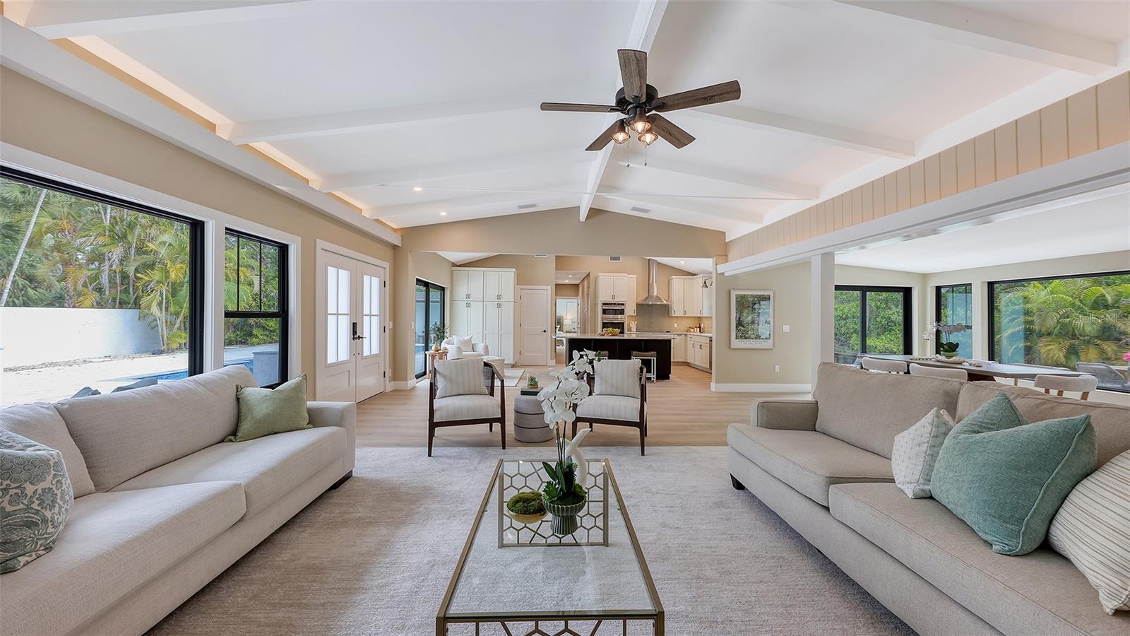 SIESTA PROPERTIES INC - Residential