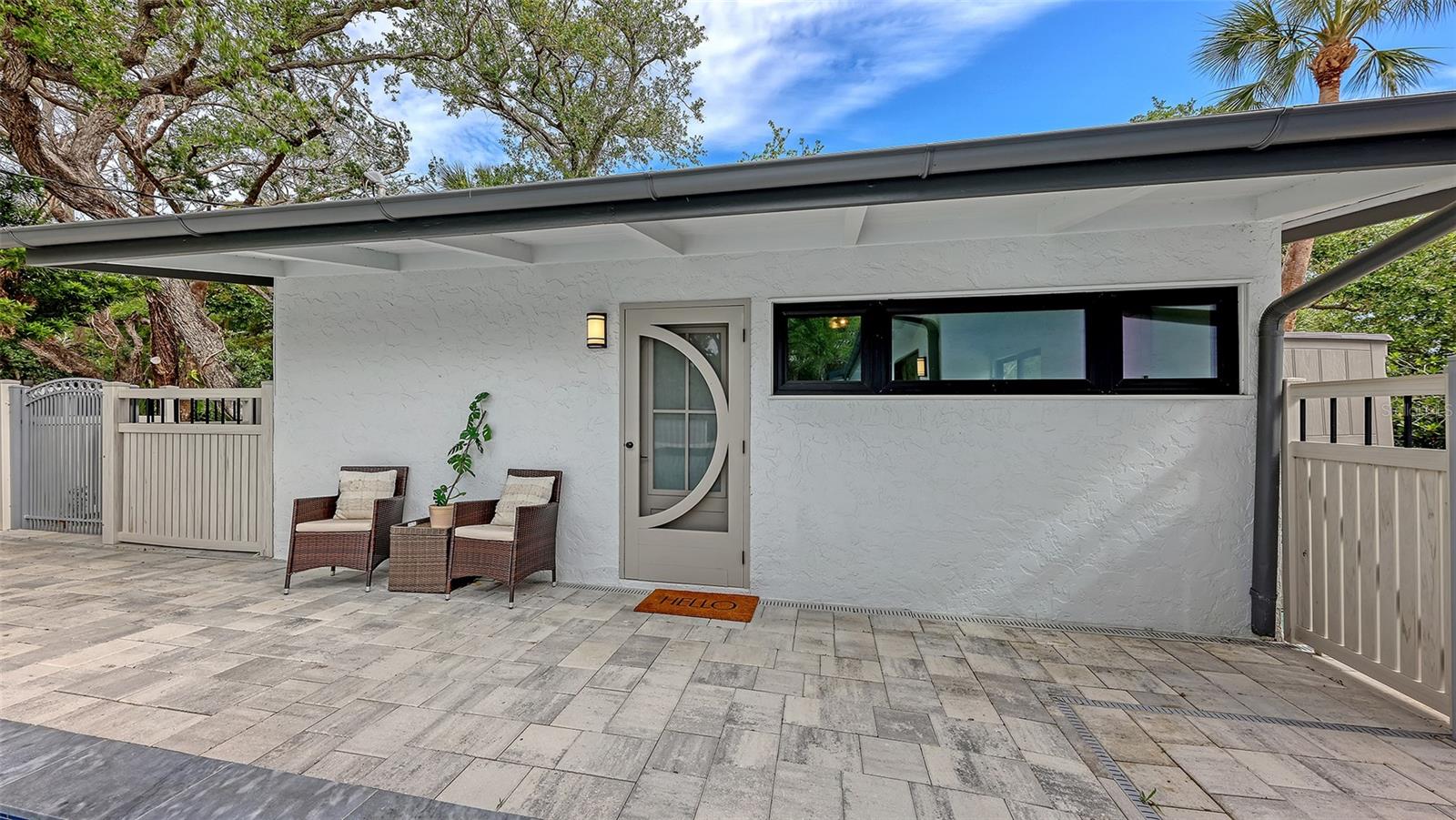 SIESTA PROPERTIES INC - Residential