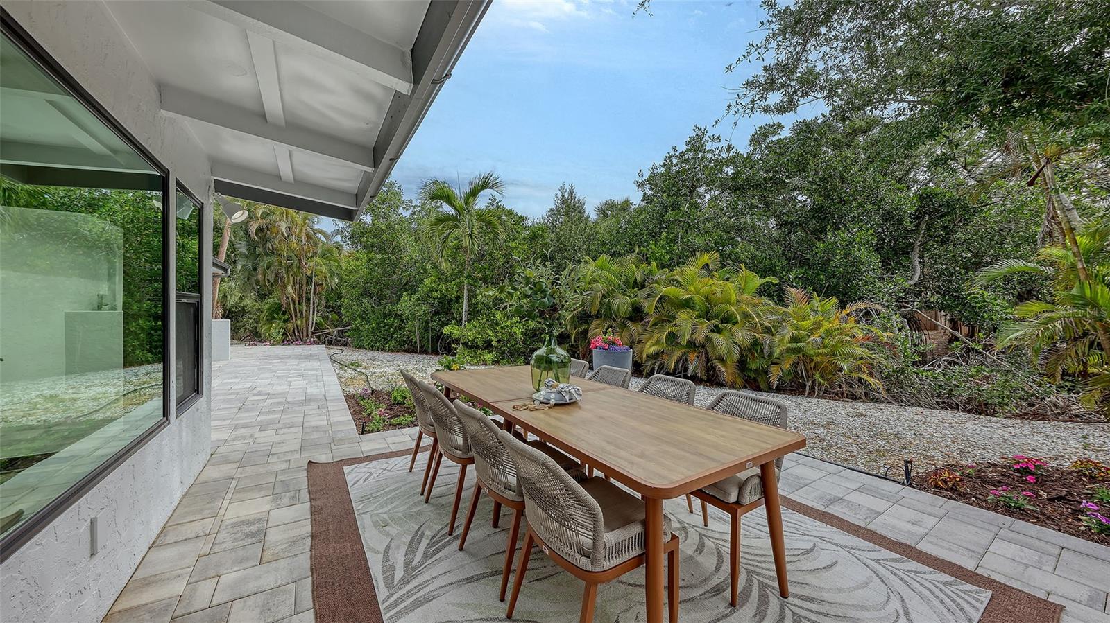 SIESTA PROPERTIES INC - Residential