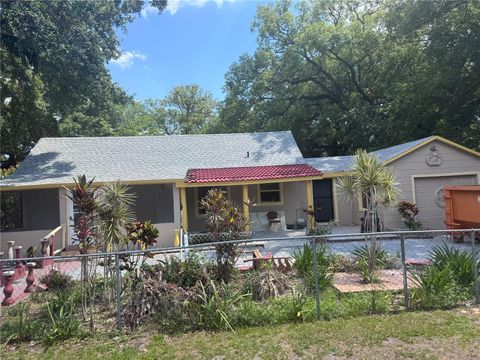 Photo of 822 5th St, Orlando, FL 32824 (MLS # S5128118)