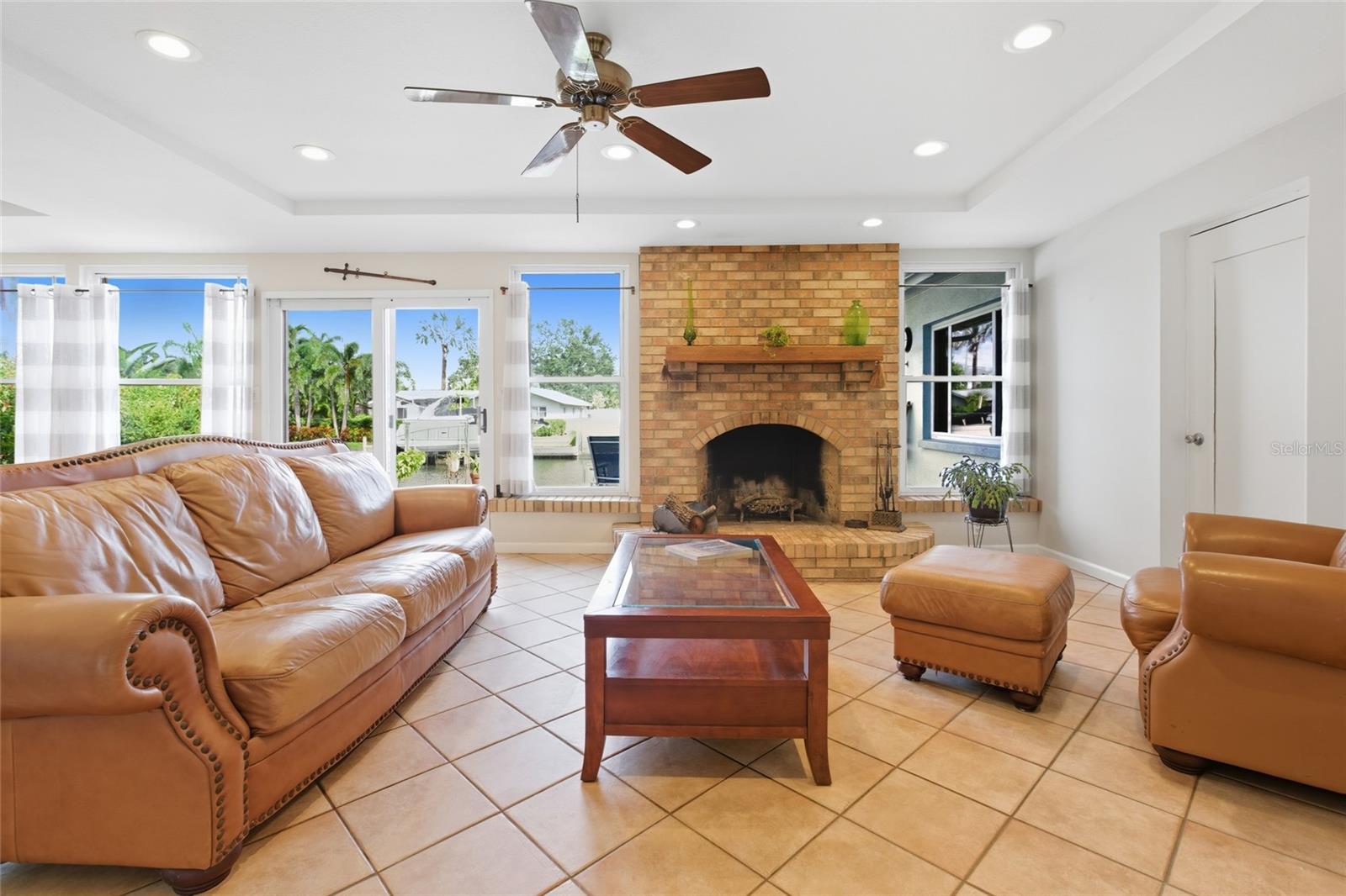 PATRICIAN POINT - Residential