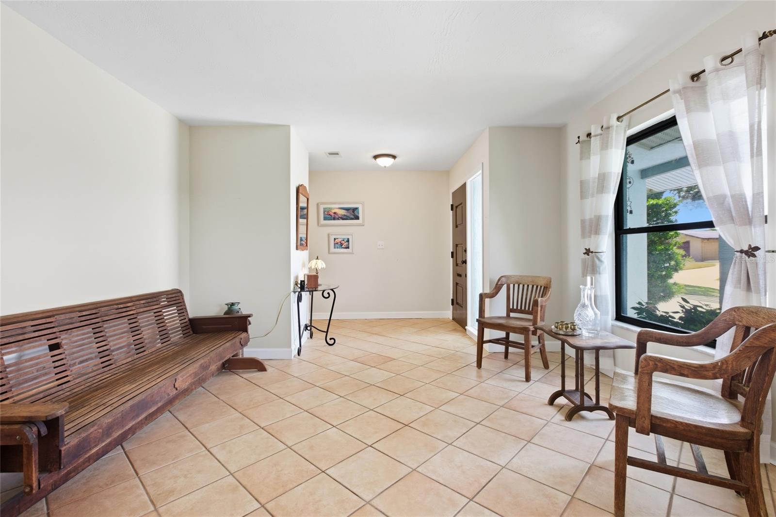 PATRICIAN POINT - Residential