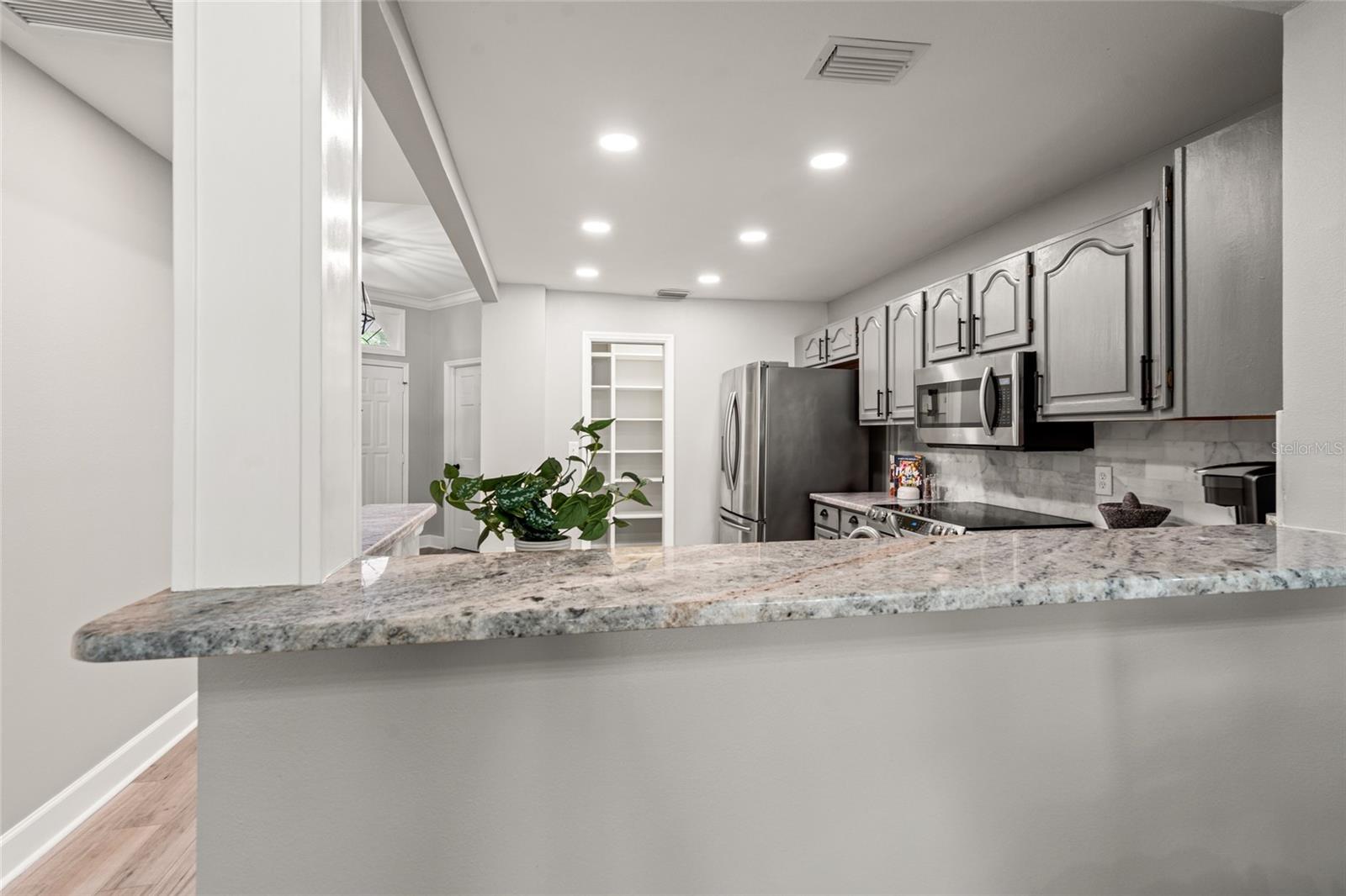 THE VILLAS OF BAY VILLA PLACE - Residential Lease