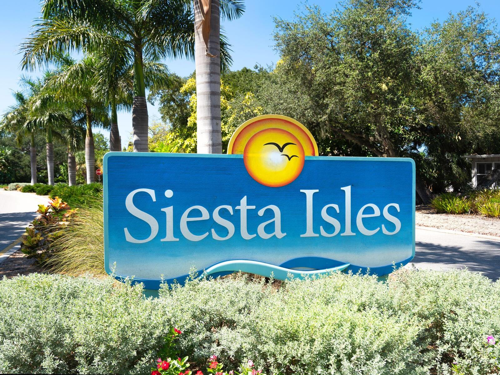 SIESTA ISLES - Residential