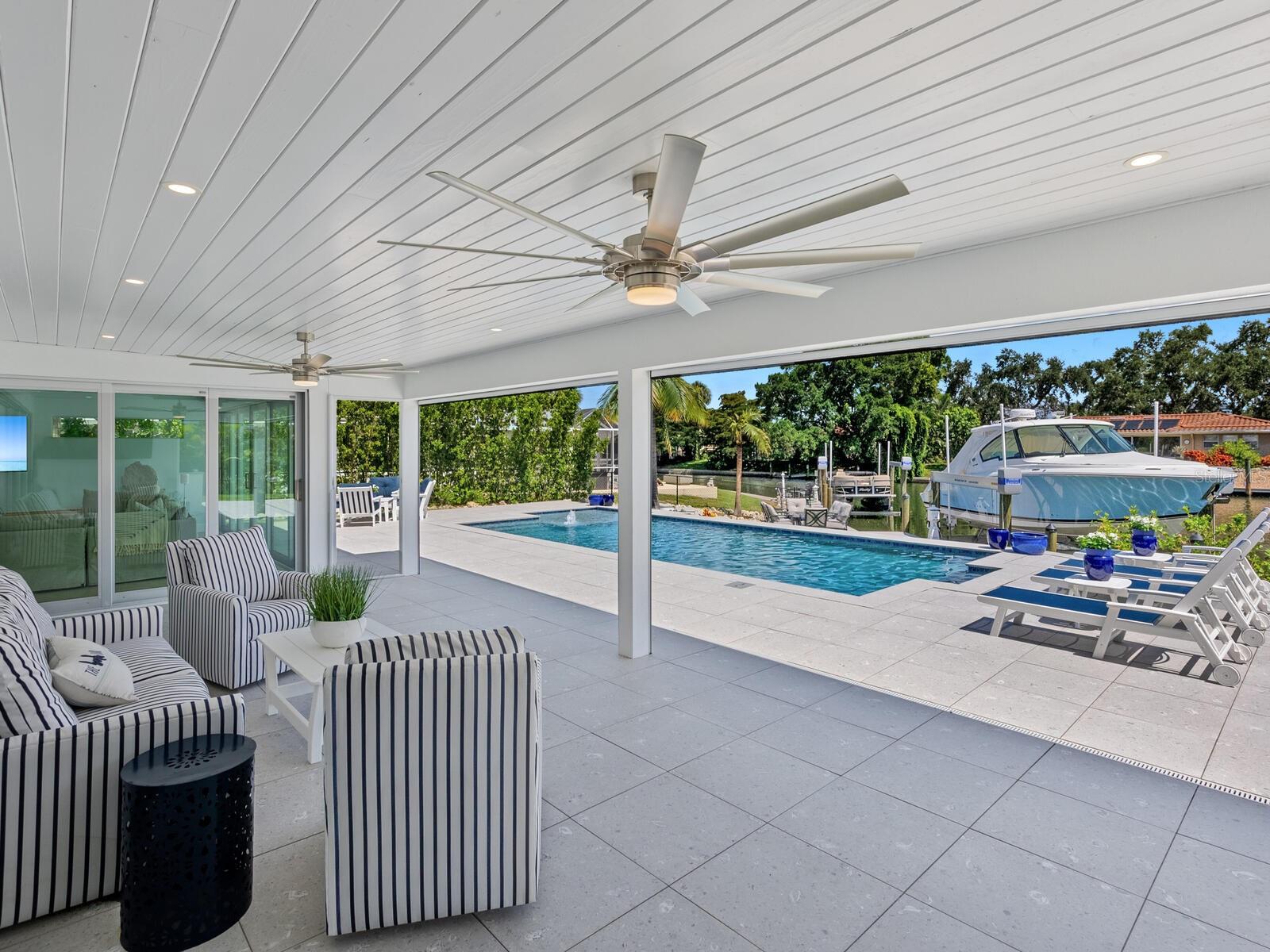 SIESTA ISLES - Residential