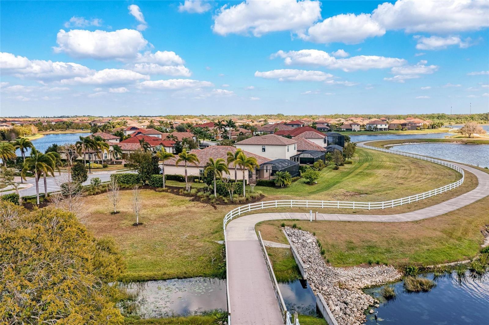 BRIDGEWATER PH I AT LAKEWOOD RANCH - Residential