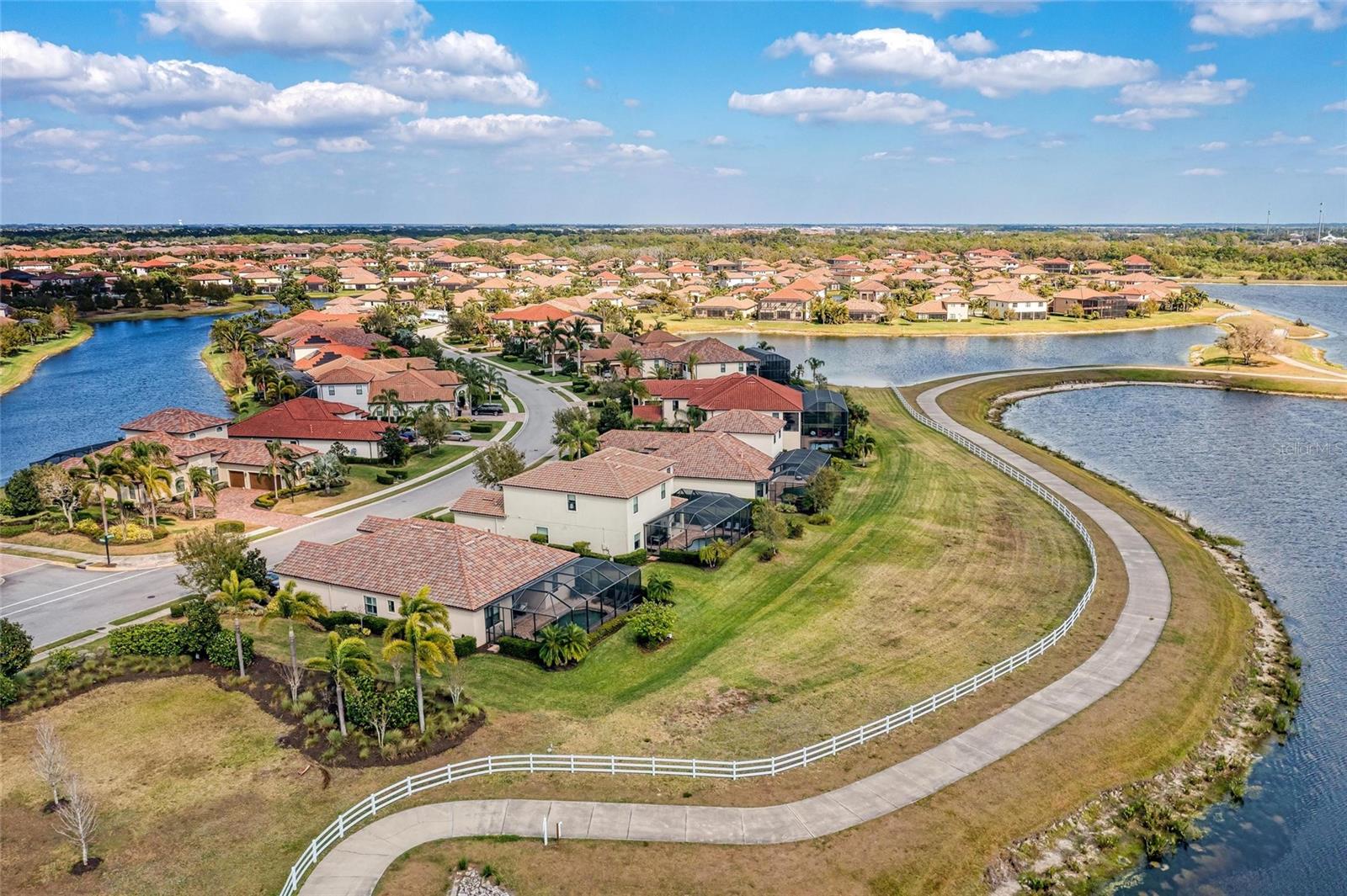BRIDGEWATER PH I AT LAKEWOOD RANCH - Residential