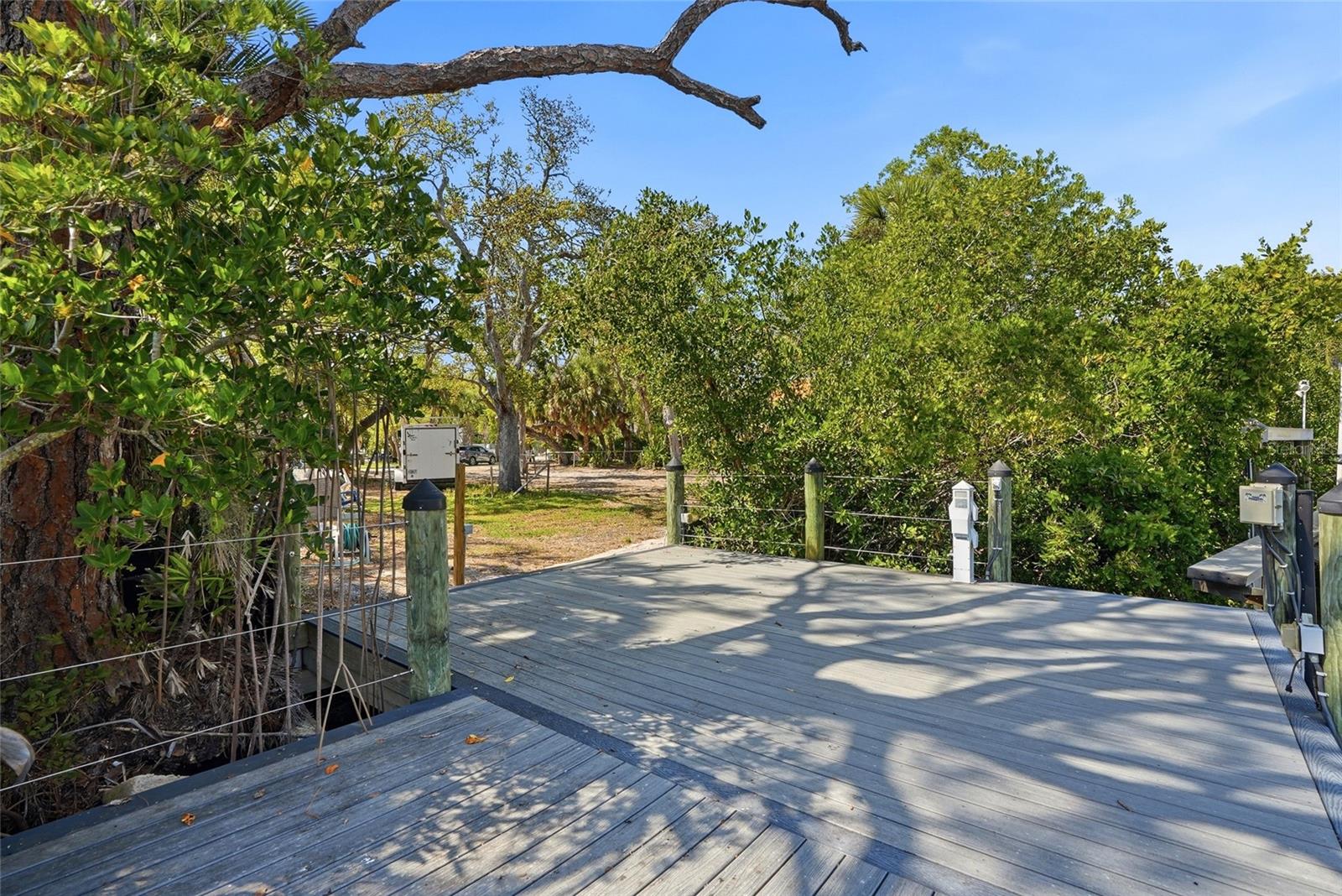 SARASOTA BEACH - Land