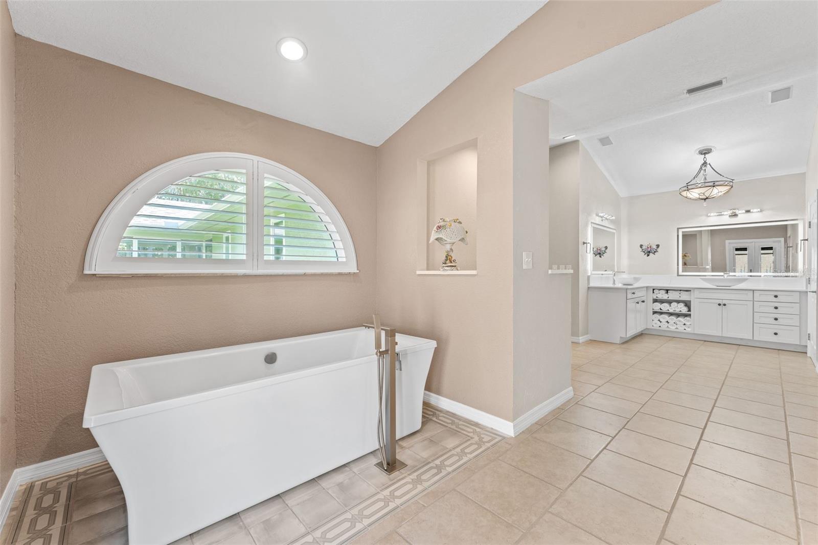 SWEETWATER CLUB UNIT 7 - Residential