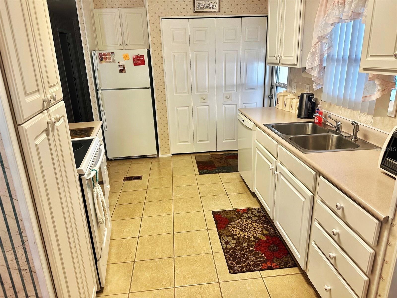 9790 66TH STREET N 289
