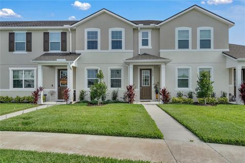 Photo of 2552 Chickasaw Plum Loop, Clermont, FL 34711 (MLS # G5097053)