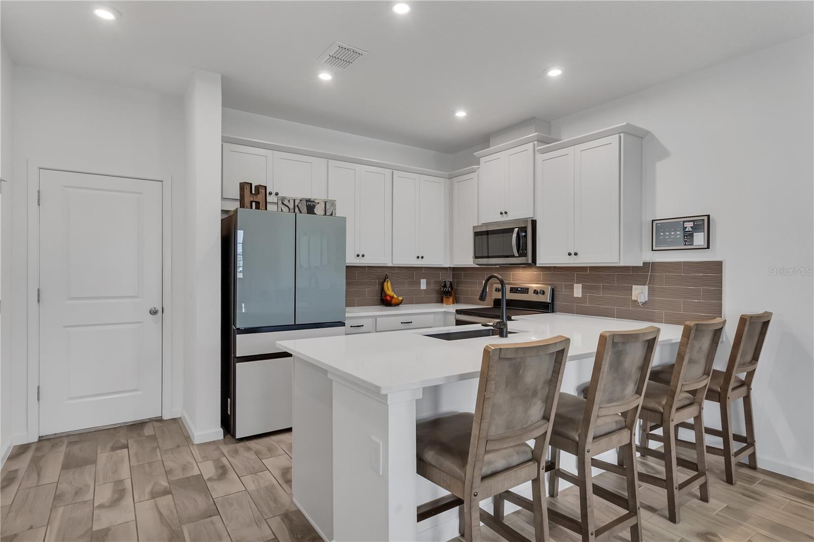 2552 CHICKASAW PLUM LOOP