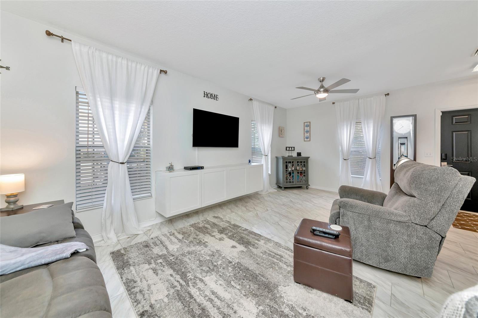 UNIT 101 BLDG 15 GREENBROOK WALK PH 1 PI#5845.3060 - Residential