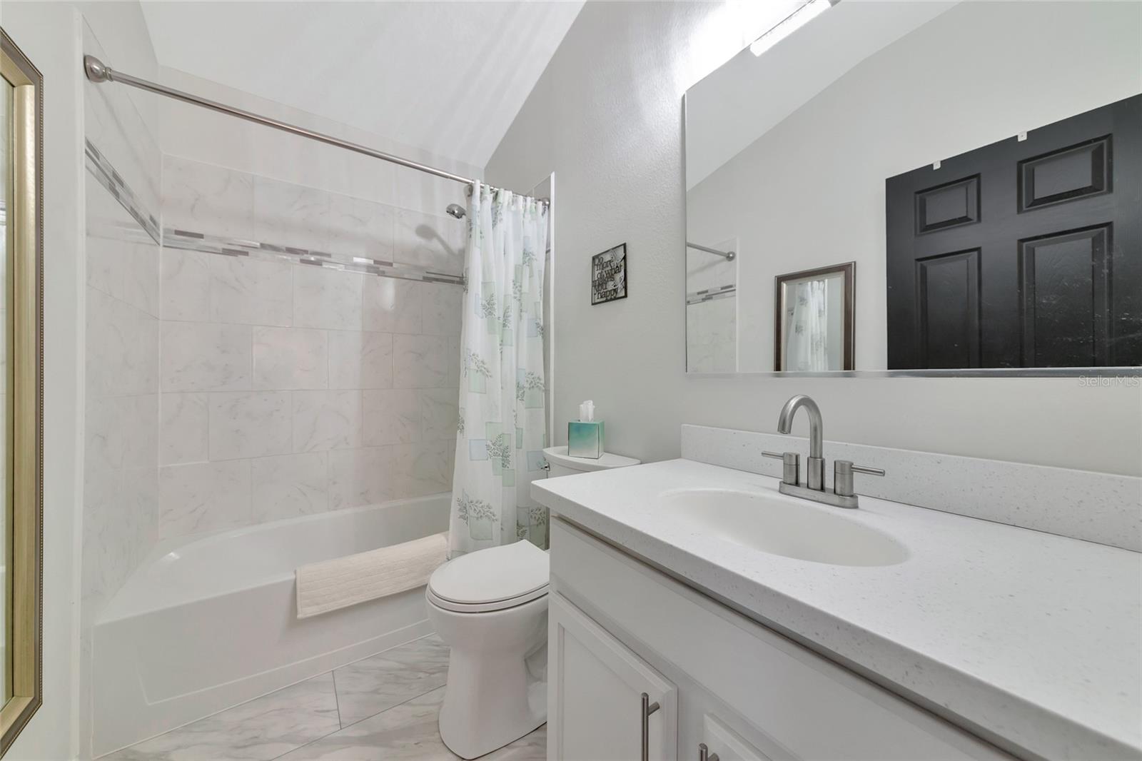 UNIT 101 BLDG 15 GREENBROOK WALK PH 1 PI#5845.3060 - Residential