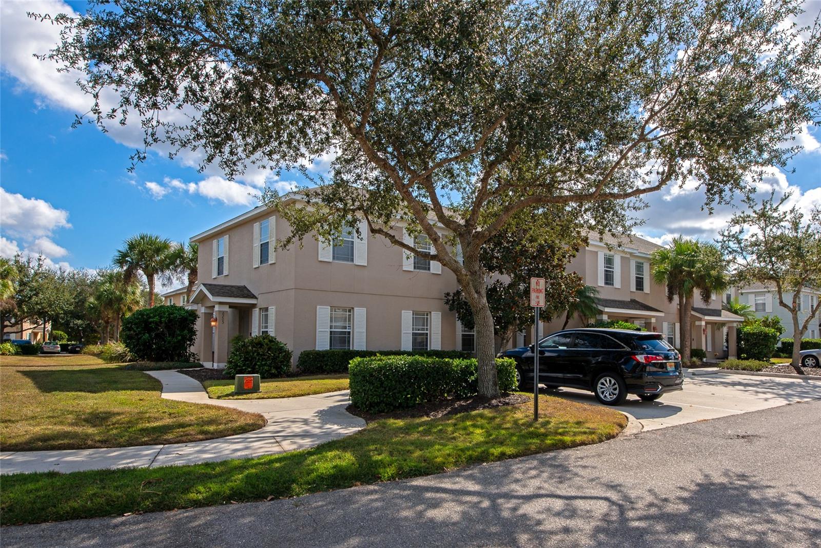 UNIT 101 BLDG 15 GREENBROOK WALK PH 1 PI#5845.3060 - Residential