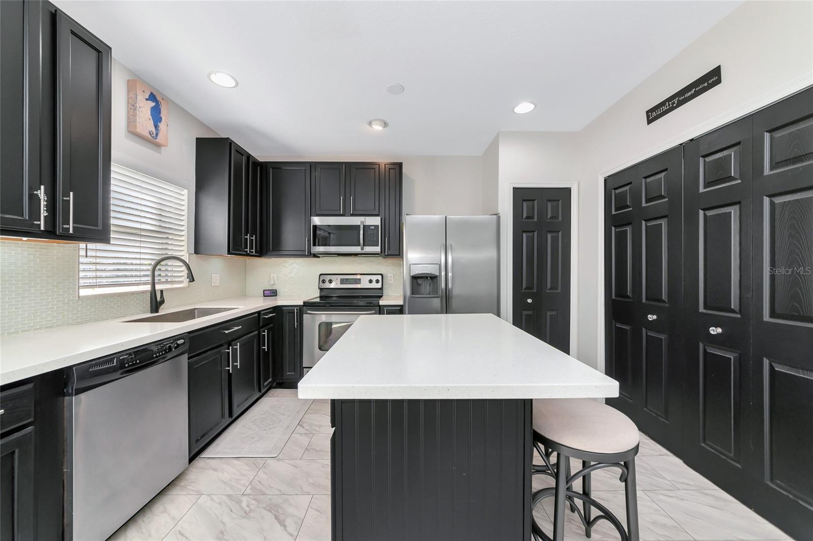 UNIT 101 BLDG 15 GREENBROOK WALK PH 1 PI#5845.3060 - Residential