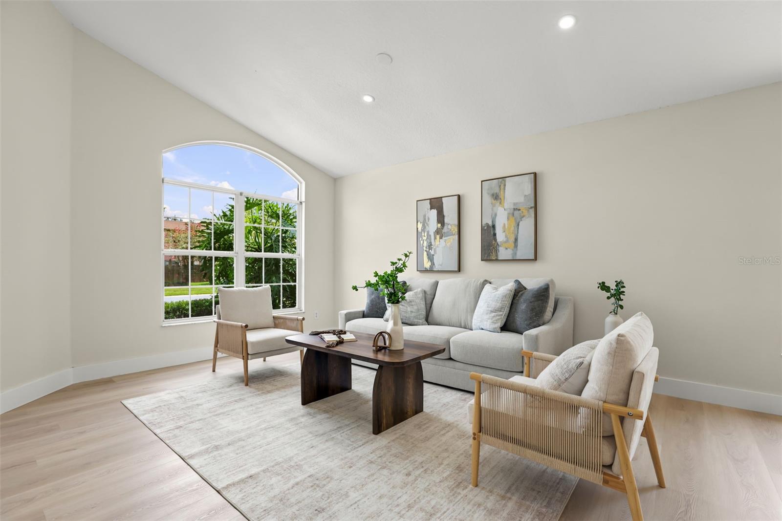 638 TALL OAKS TERRACE