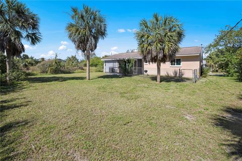 A home in PORT CHARLOTTE